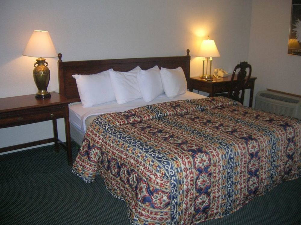 Hotel Econo