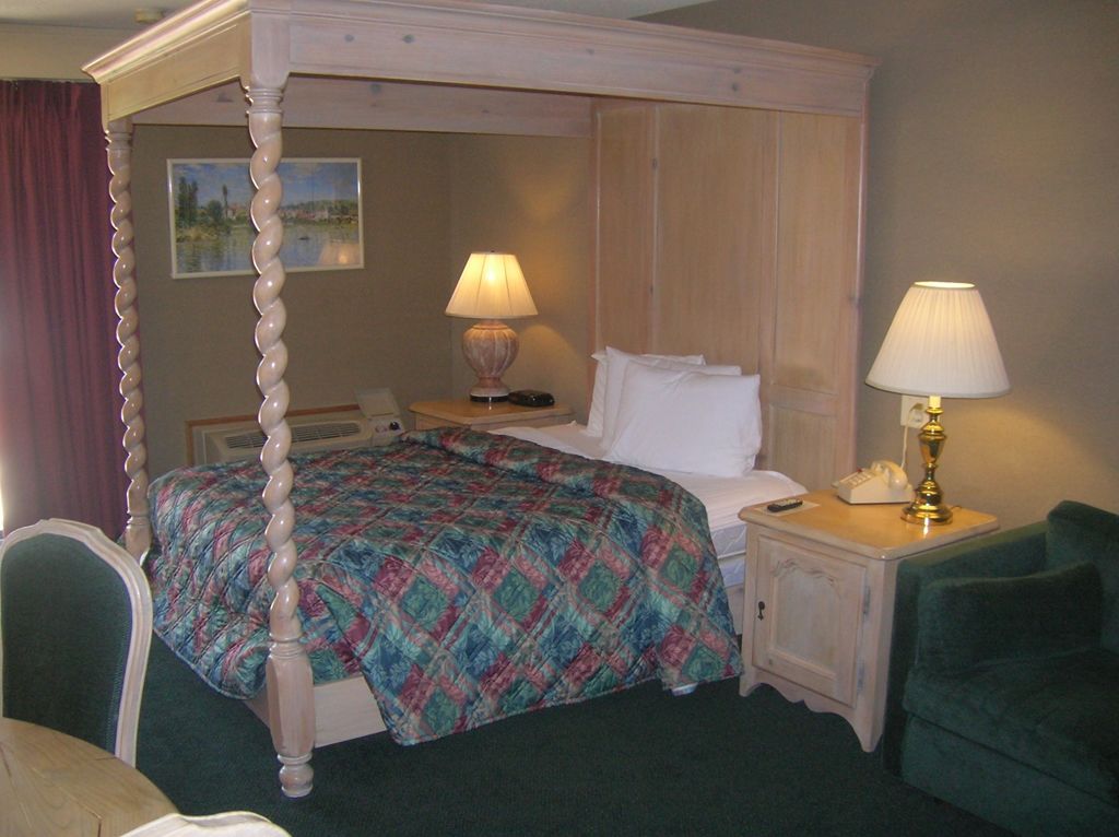 Hotel Econo High Point